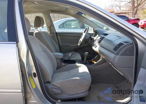 2003 Toyota Camry Le from USA, damaged, VIN 4T1BE30K03U222401